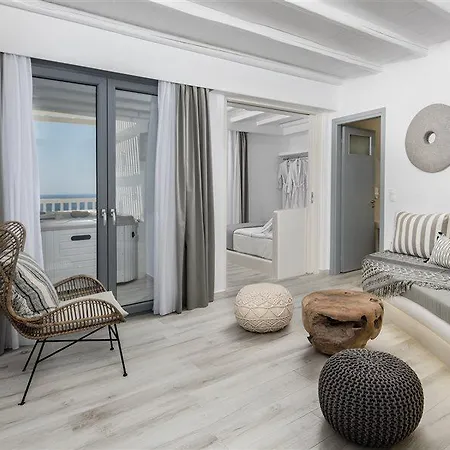 Iliada 4* Naxos City