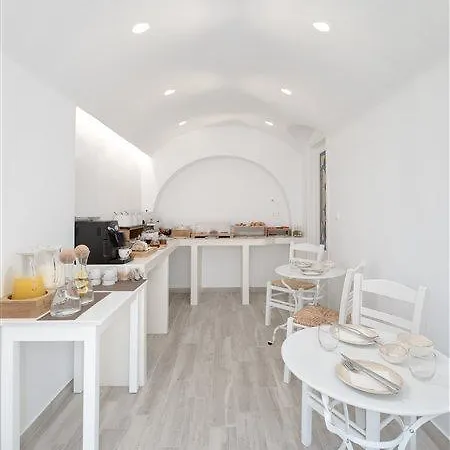 酒店 Iliada Naxos City