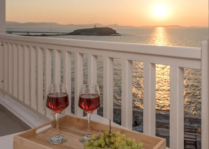 Iliada 4* Naxos City